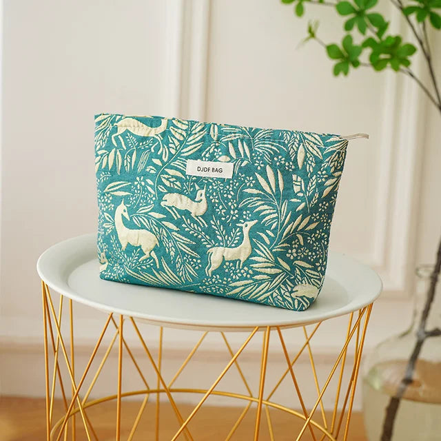 Floral Makeup Bag 🪷💐🌹