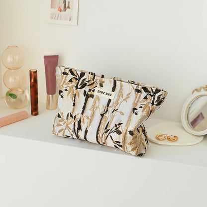 Floral Makeup Bag 🪷💐🌹